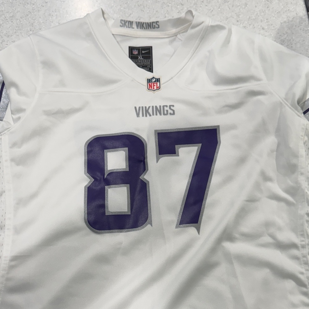 Nike- NFL Vikings Hockenson jersey
